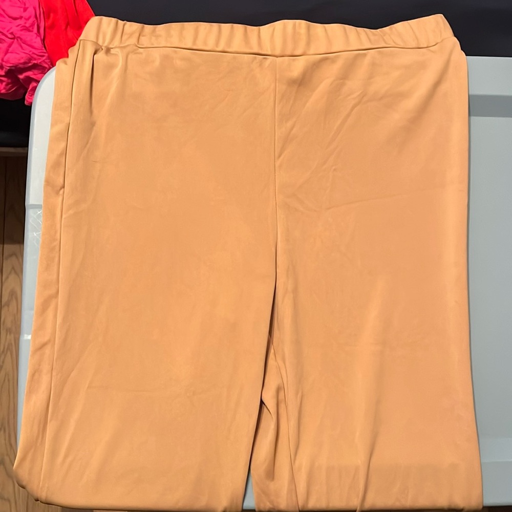 1XL stretch pants. Boot cut comfy